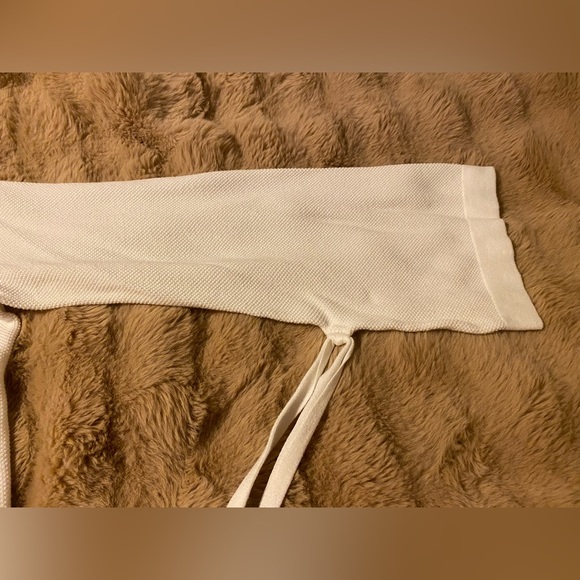 1.STATE Womens Tie Sleeve Knit Sweater - Picture 5 of 8